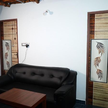 Serenity Bay Home Stay Puducherry Buitenkant foto