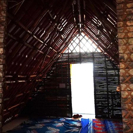 Serenity Bay Home Stay Puducherry Buitenkant foto