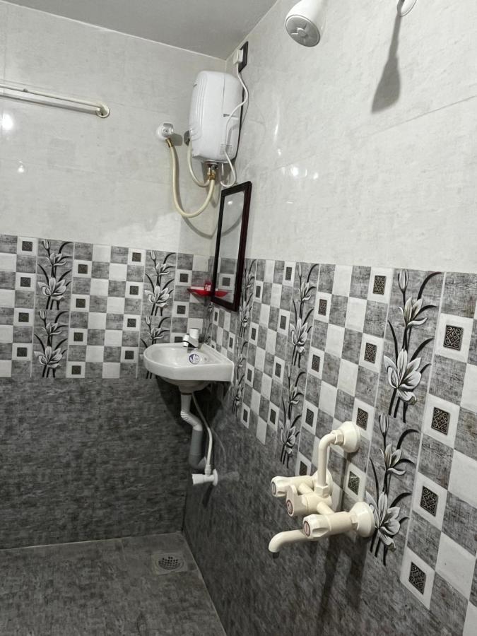 Serenity Bay Home Stay Puducherry Buitenkant foto