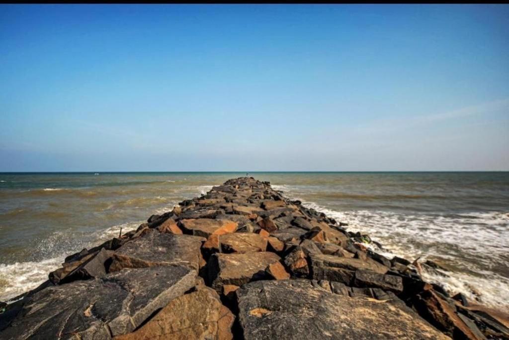 Serenity Bay Home Stay Puducherry Buitenkant foto